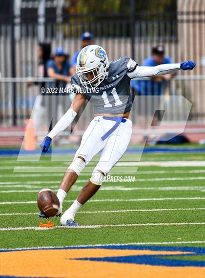 Thumbnail 3 in Central Catholic @ Serra photogallery.