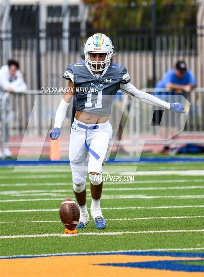 Thumbnail 2 in Central Catholic @ Serra photogallery.