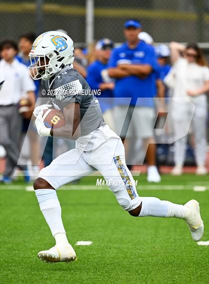 Thumbnail 1 in Central Catholic @ Serra photogallery.