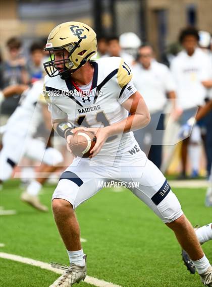 Thumbnail 2 in Central Catholic @ Serra photogallery.
