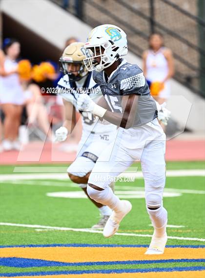 Thumbnail 1 in Central Catholic @ Serra photogallery.