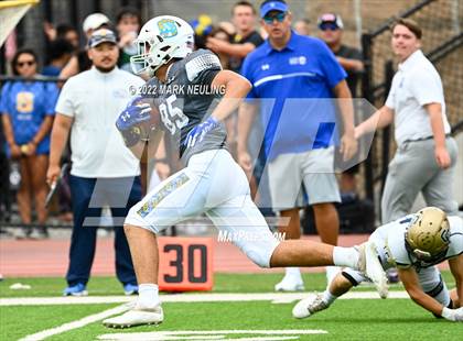 Thumbnail 3 in Central Catholic @ Serra photogallery.