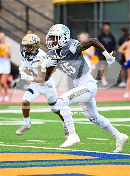Thumbnail 3 in Central Catholic @ Serra photogallery.