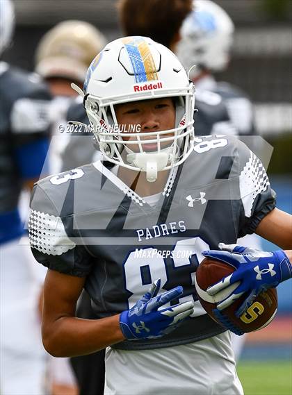 Thumbnail 2 in Central Catholic @ Serra photogallery.