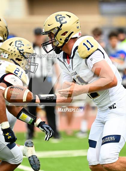Thumbnail 2 in Central Catholic @ Serra photogallery.