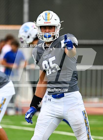 Thumbnail 2 in Central Catholic @ Serra photogallery.