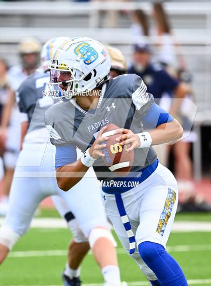 Thumbnail 3 in Central Catholic @ Serra photogallery.