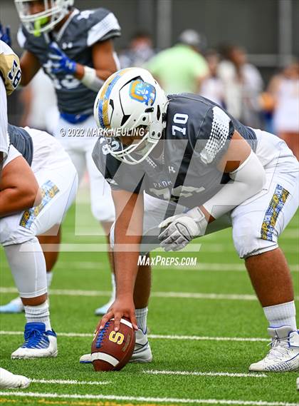 Thumbnail 2 in Central Catholic @ Serra photogallery.