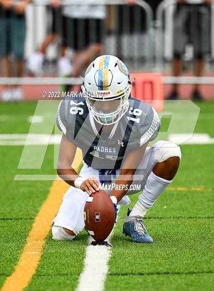 Thumbnail 2 in Central Catholic @ Serra photogallery.
