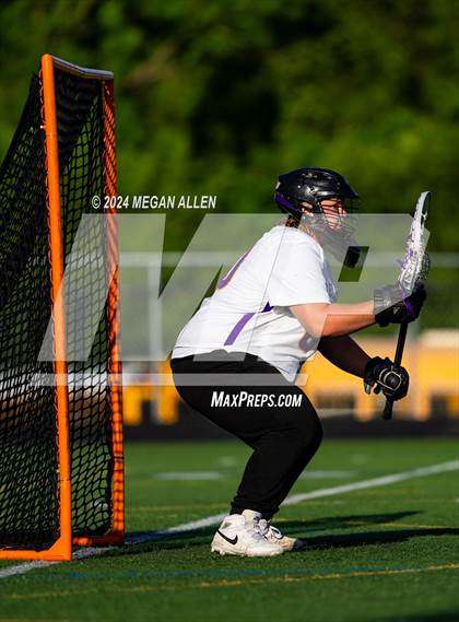 Thumbnail 1 in Mariemont @ Bellbrook (OHSAA Division II Region 8 Regional Semifinal) photogallery.