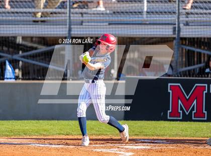 Thumbnail 2 in Minco vs Moore photogallery.