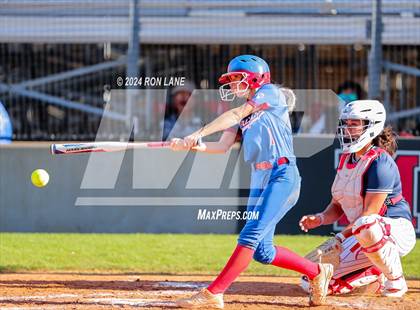 Thumbnail 1 in Minco vs Moore photogallery.