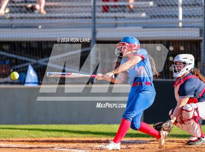 Thumbnail 3 in Minco vs Moore photogallery.
