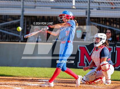 Thumbnail 3 in Minco vs Moore photogallery.