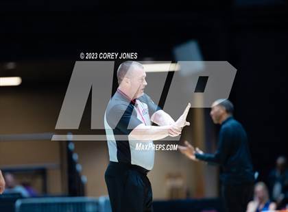 Thumbnail 3 in Fayette County vs Pace Academy (GHSA 4A  State Championship) photogallery.