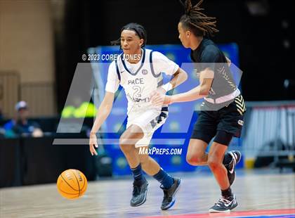 Thumbnail 3 in Fayette County vs Pace Academy (GHSA 4A  State Championship) photogallery.