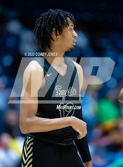 Thumbnail 3 in Fayette County vs Pace Academy (GHSA 4A  State Championship) photogallery.