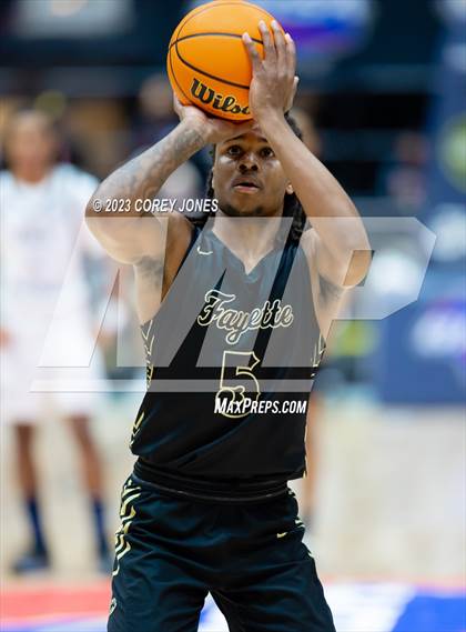 Thumbnail 3 in Fayette County vs Pace Academy (GHSA 4A  State Championship) photogallery.