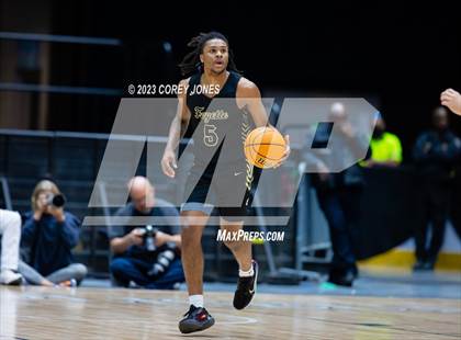 Thumbnail 1 in Fayette County vs Pace Academy (GHSA 4A  State Championship) photogallery.