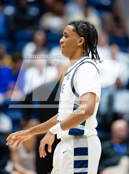 Thumbnail 3 in Fayette County vs Pace Academy (GHSA 4A  State Championship) photogallery.