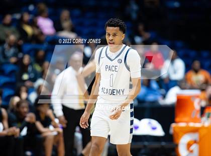 Thumbnail 2 in Fayette County vs Pace Academy (GHSA 4A  State Championship) photogallery.