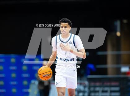 Thumbnail 3 in Fayette County vs Pace Academy (GHSA 4A  State Championship) photogallery.