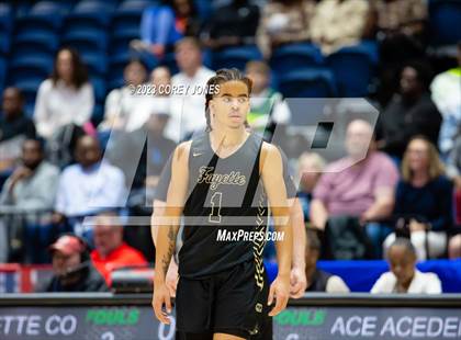 Thumbnail 2 in Fayette County vs Pace Academy (GHSA 4A  State Championship) photogallery.