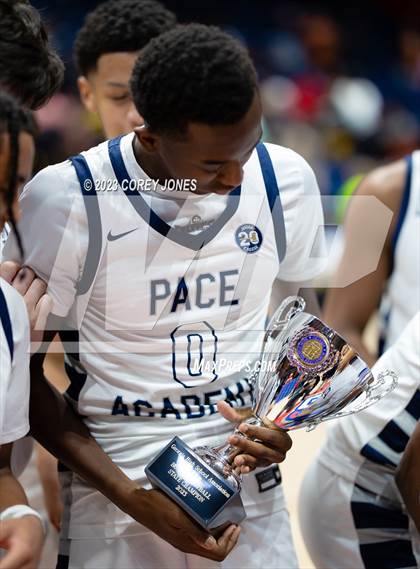 Thumbnail 1 in Fayette County vs Pace Academy (GHSA 4A  State Championship) photogallery.