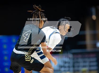 Thumbnail 3 in Fayette County vs Pace Academy (GHSA 4A  State Championship) photogallery.