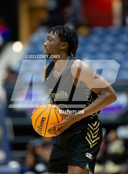 Thumbnail 3 in Fayette County vs Pace Academy (GHSA 4A  State Championship) photogallery.