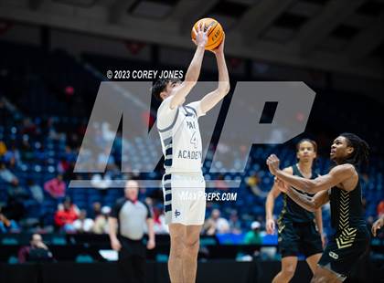 Thumbnail 1 in Fayette County vs Pace Academy (GHSA 4A  State Championship) photogallery.