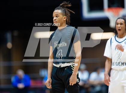 Thumbnail 1 in Fayette County vs Pace Academy (GHSA 4A  State Championship) photogallery.