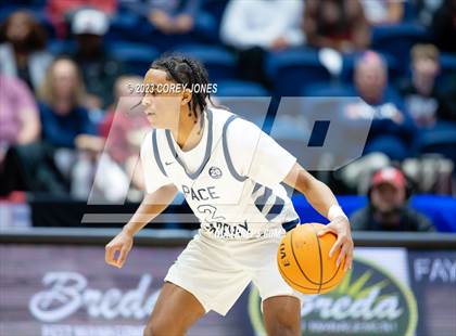 Thumbnail 3 in Fayette County vs Pace Academy (GHSA 4A  State Championship) photogallery.