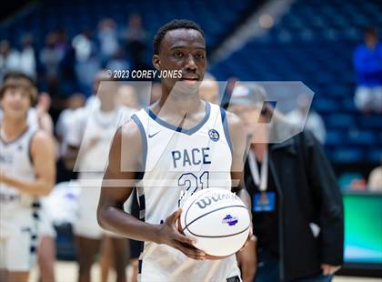 Thumbnail 3 in Fayette County vs Pace Academy (GHSA 4A  State Championship) photogallery.