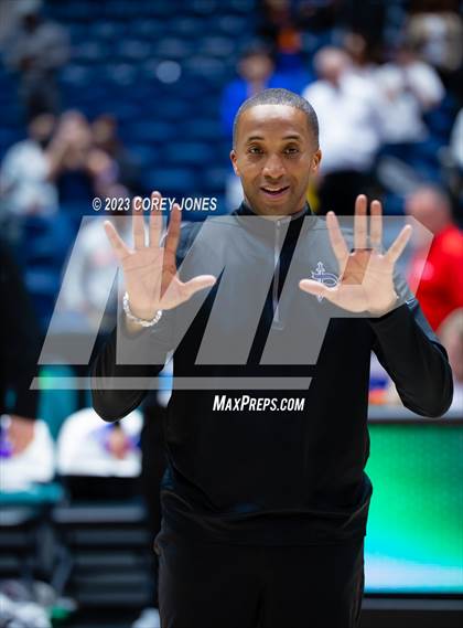 Thumbnail 2 in Fayette County vs Pace Academy (GHSA 4A  State Championship) photogallery.