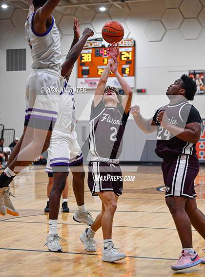 Thumbnail 1 in Holland vs Flatonia (UIL 2A Region IV Bi-District) photogallery.