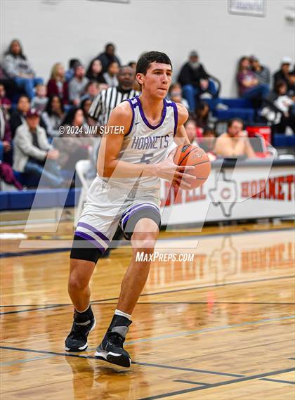 Thumbnail 2 in Holland vs Flatonia (UIL 2A Region IV Bi-District) photogallery.