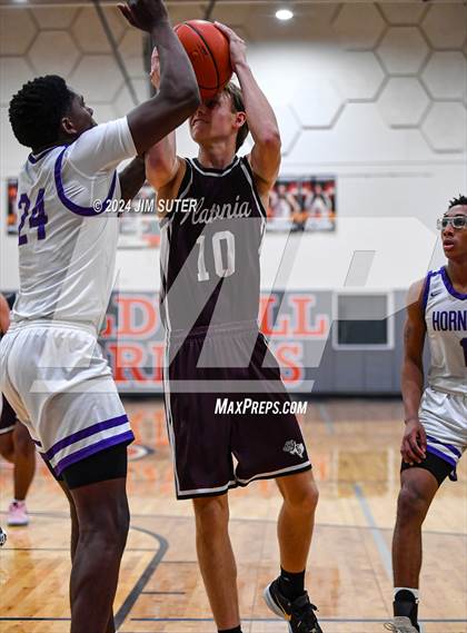 Thumbnail 3 in Holland vs Flatonia (UIL 2A Region IV Bi-District) photogallery.