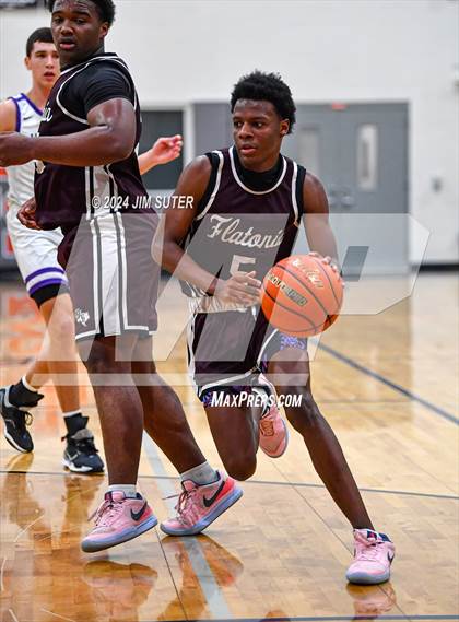 Thumbnail 1 in Holland vs Flatonia (UIL 2A Region IV Bi-District) photogallery.