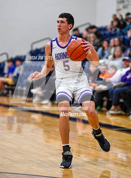 Thumbnail 3 in Holland vs Flatonia (UIL 2A Region IV Bi-District) photogallery.