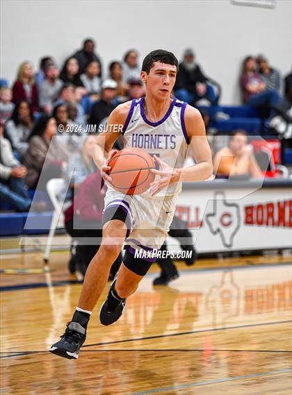 Thumbnail 3 in Holland vs Flatonia (UIL 2A Region IV Bi-District) photogallery.