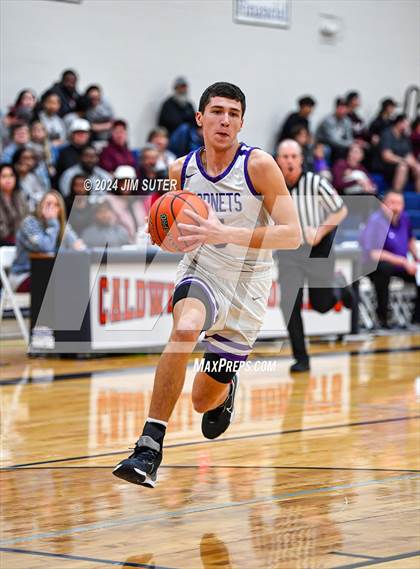 Thumbnail 2 in Holland vs Flatonia (UIL 2A Region IV Bi-District) photogallery.