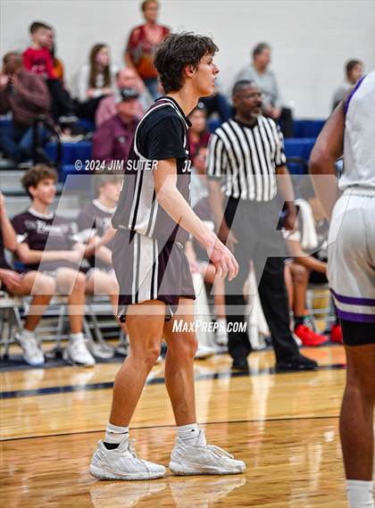Thumbnail 2 in Holland vs Flatonia (UIL 2A Region IV Bi-District) photogallery.