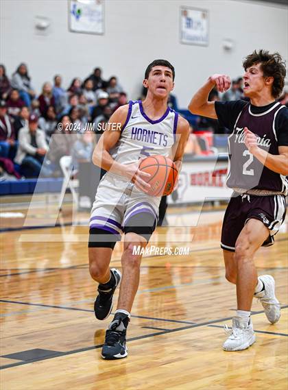 Thumbnail 2 in Holland vs Flatonia (UIL 2A Region IV Bi-District) photogallery.