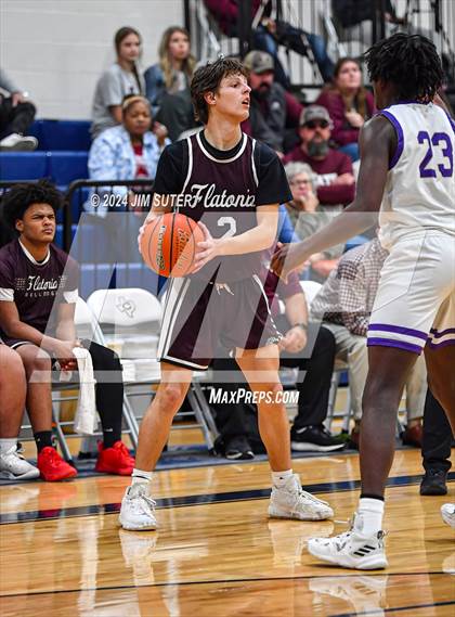 Thumbnail 1 in Holland vs Flatonia (UIL 2A Region IV Bi-District) photogallery.