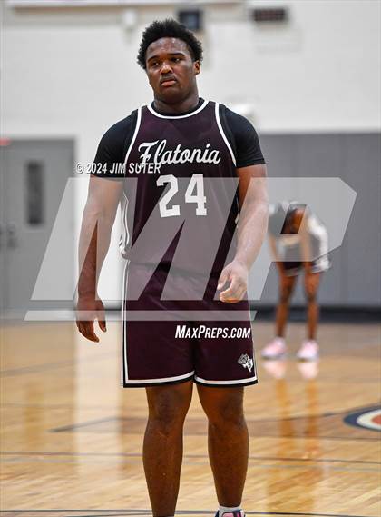 Thumbnail 2 in Holland vs Flatonia (UIL 2A Region IV Bi-District) photogallery.