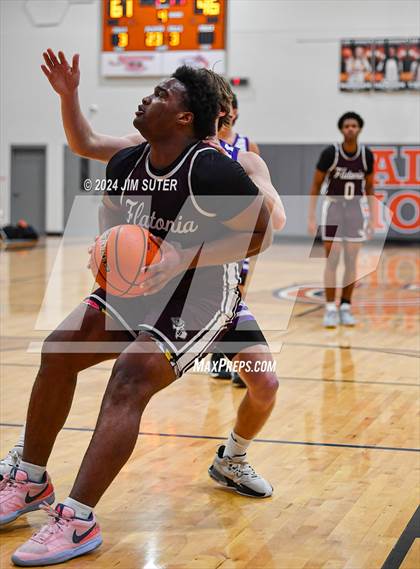 Thumbnail 2 in Holland vs Flatonia (UIL 2A Region IV Bi-District) photogallery.