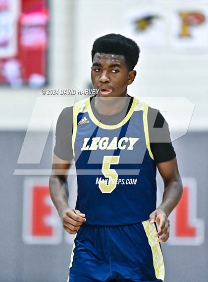 Thumbnail 3 in Chatfield vs. Legacy photogallery.