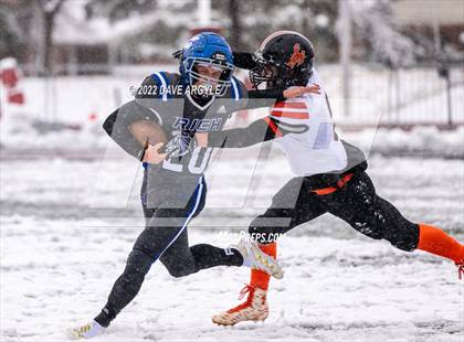 Thumbnail 3 in Rich vs. Monticello (UHSAA 8-man Semifinal) photogallery.