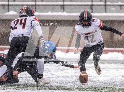 Thumbnail 2 in Rich vs. Monticello (UHSAA 8-man Semifinal) photogallery.